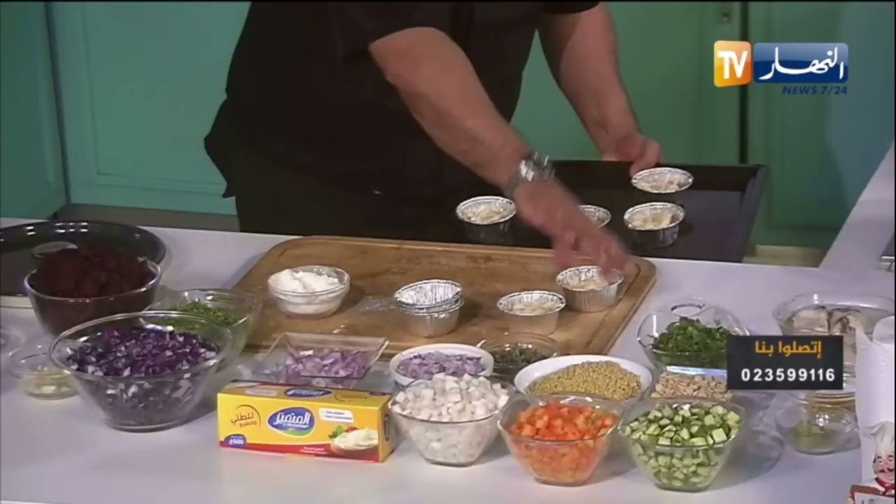 طيب معانا : حساء البيطراف والملفوف الأحمر🍵🍵بركوكس بالخليع 🍲 حلوى البابا بالبرتقال 🥧🍊