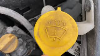 Subaru Forester – How to add windshield washer fluid