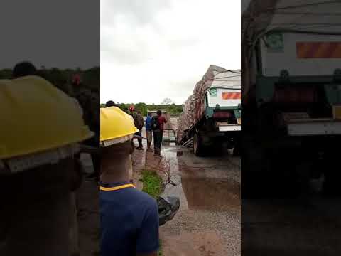 Chuvas fortes e Ponte desaba na zona norte de Moçambique