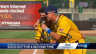 'Tickets were really, really hard to get': Savannah Bananas sell out Iowa debut
