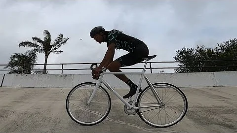 LEO RODGERS LOST HIS LEG AND IS RACING AND COMMUTING