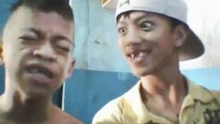 Toothless Filipinos Lip Synching To B.o.B's 