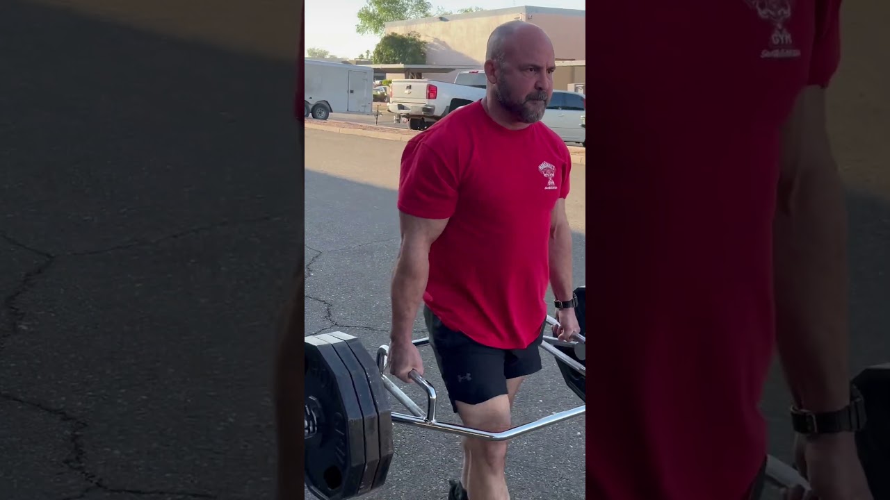 Trap Bar Farmers Carry 