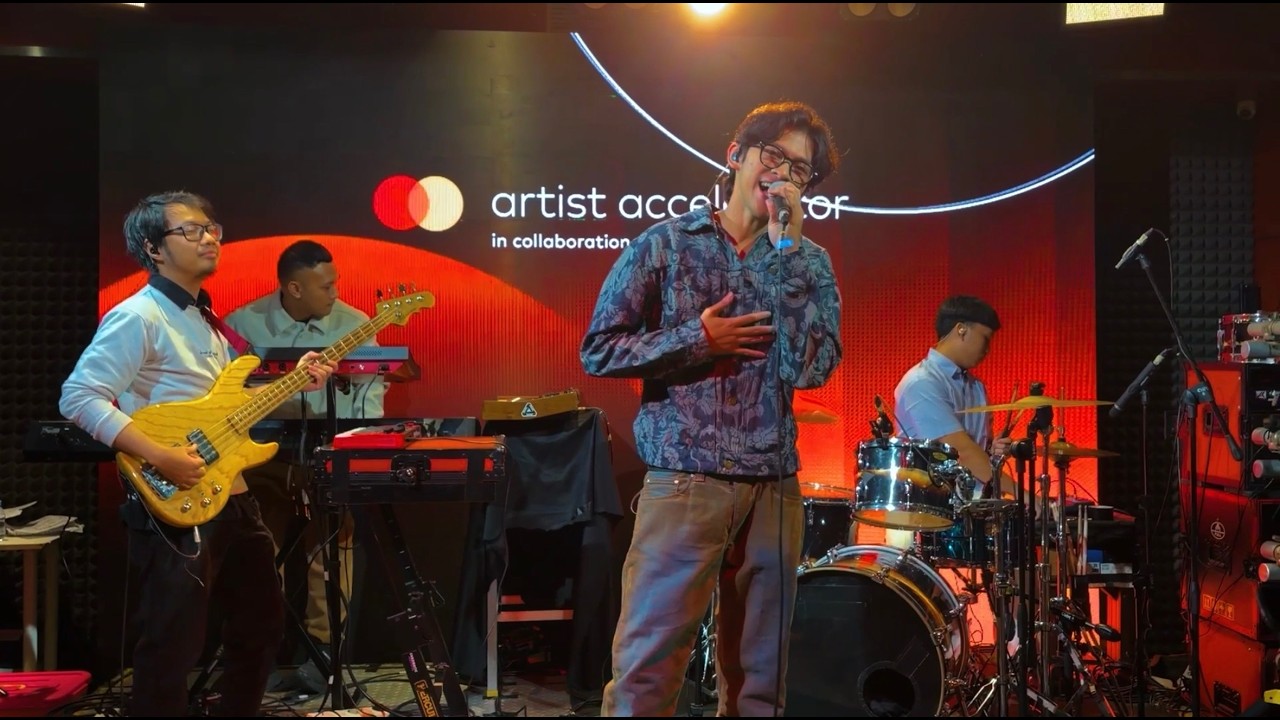 LIVE AT MASTERCARD KRAPELLA - LOVE STRUCK BY FARREL NUGROHO, VANDRA, NESTA,RIZQY DHANY