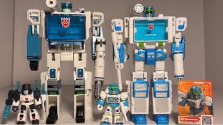 Transformers shattered glass Soundwave review. Blokees galaxy defender version