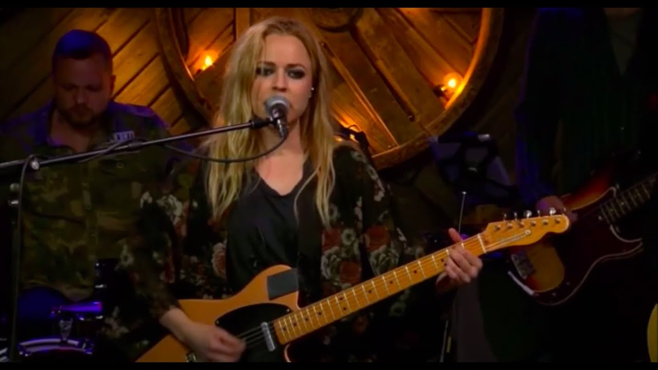 Paula Vesala - Kiittämätön (VE 3)