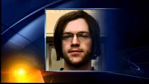 Good samaritan helps catch purse snatchers