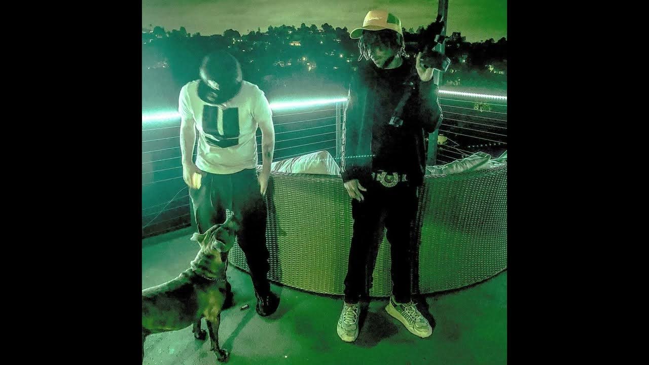 Yeat bnyx type beat. Yeat type beat 2022. Yeat beat. Yeat лицо. Yeat 2 alive.