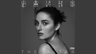 Download lagu Trainwreck Trainwreck