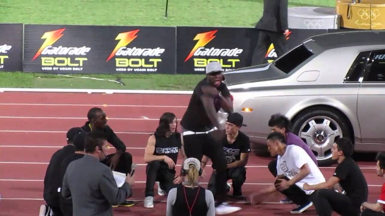 Stazer Racing StazerRacing Usain Bolt 2010 Gatorade Bolt Launch Sydney Australia ...