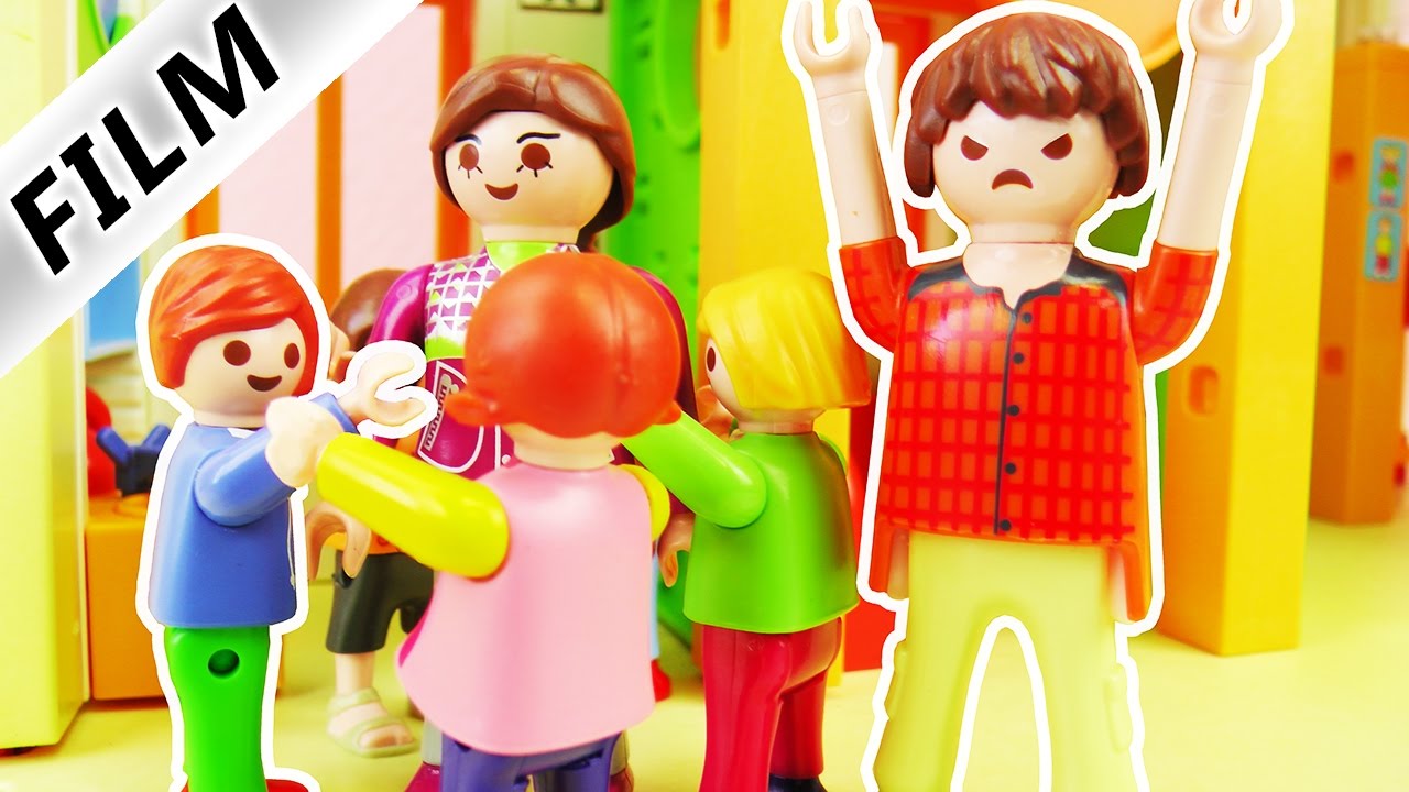 Playmobil Film Deutsch - STRENGSTER ERZIEHER DER WELT! JULIAN LEGT SICH MIT JEDEM AN! Familie Vogel