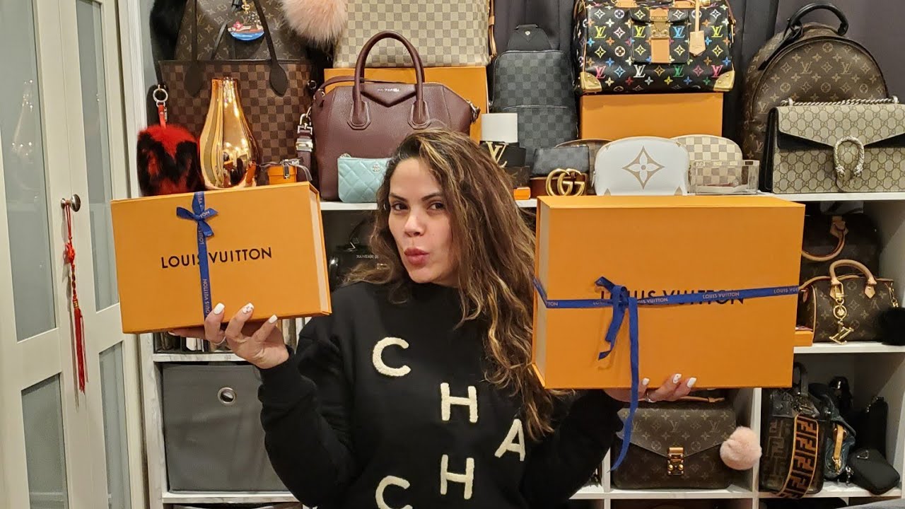 Unboxing the very iconic Louis Vuitton Egg Bag 