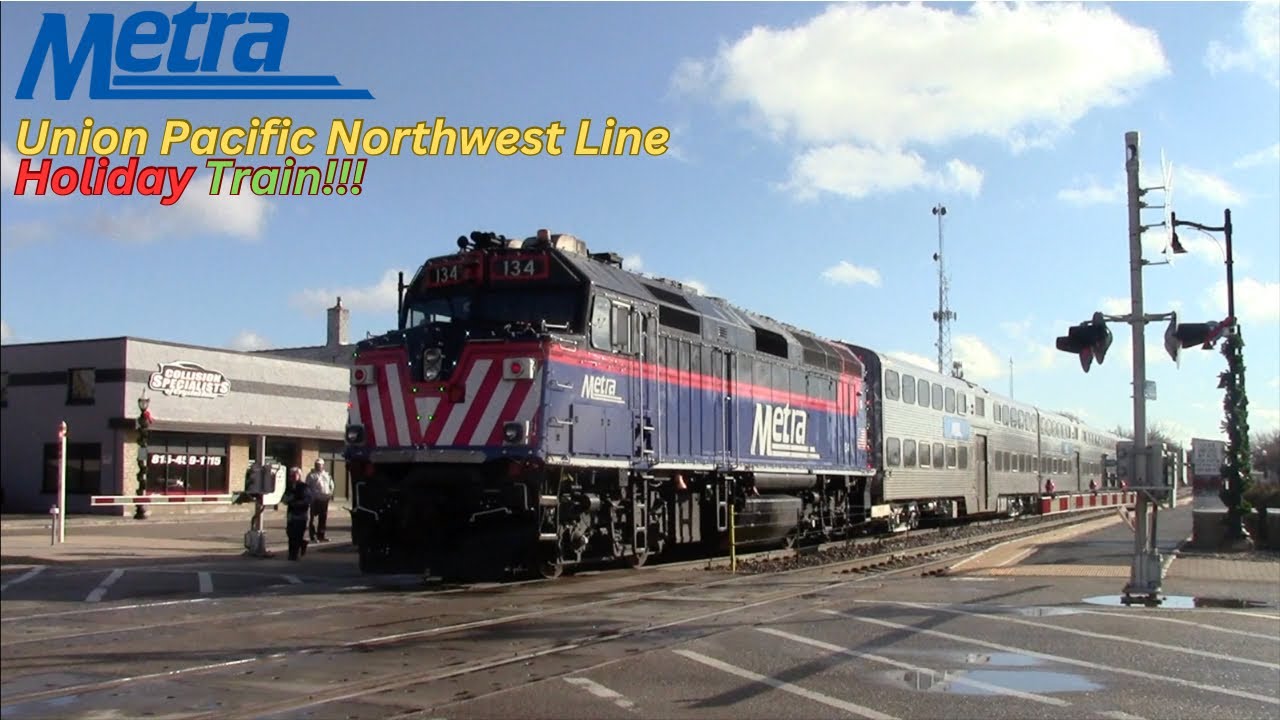 metra-s-union-pacific-northwest-line-holiday-train-2023-12-9-2023