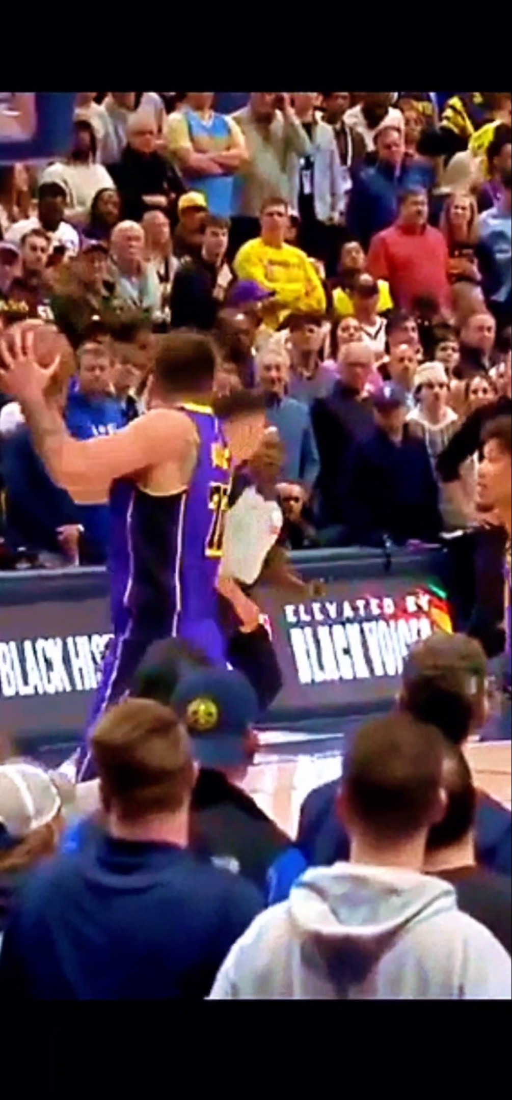 LUKA TO LEBRON TOMAHAWK DRIP ALERT ⚠️ #nba #lebronjames #lakers #lukadoncic #denvernuggets