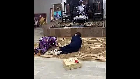 How I Was Made To Greet The Alake Of Egbaland (A Yoruba King)