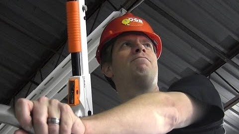 Classic Game Room - MARK vs. SPACE CRICKET!!