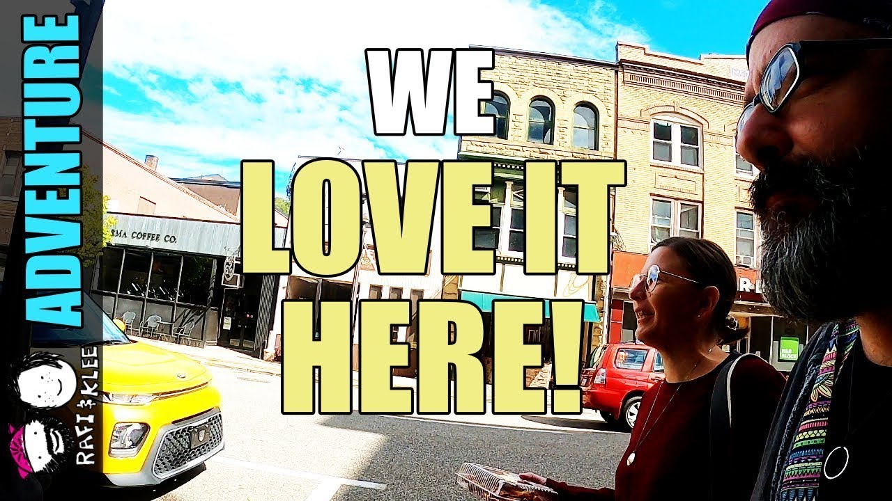 We Love Our Art Town - Artist Adventures