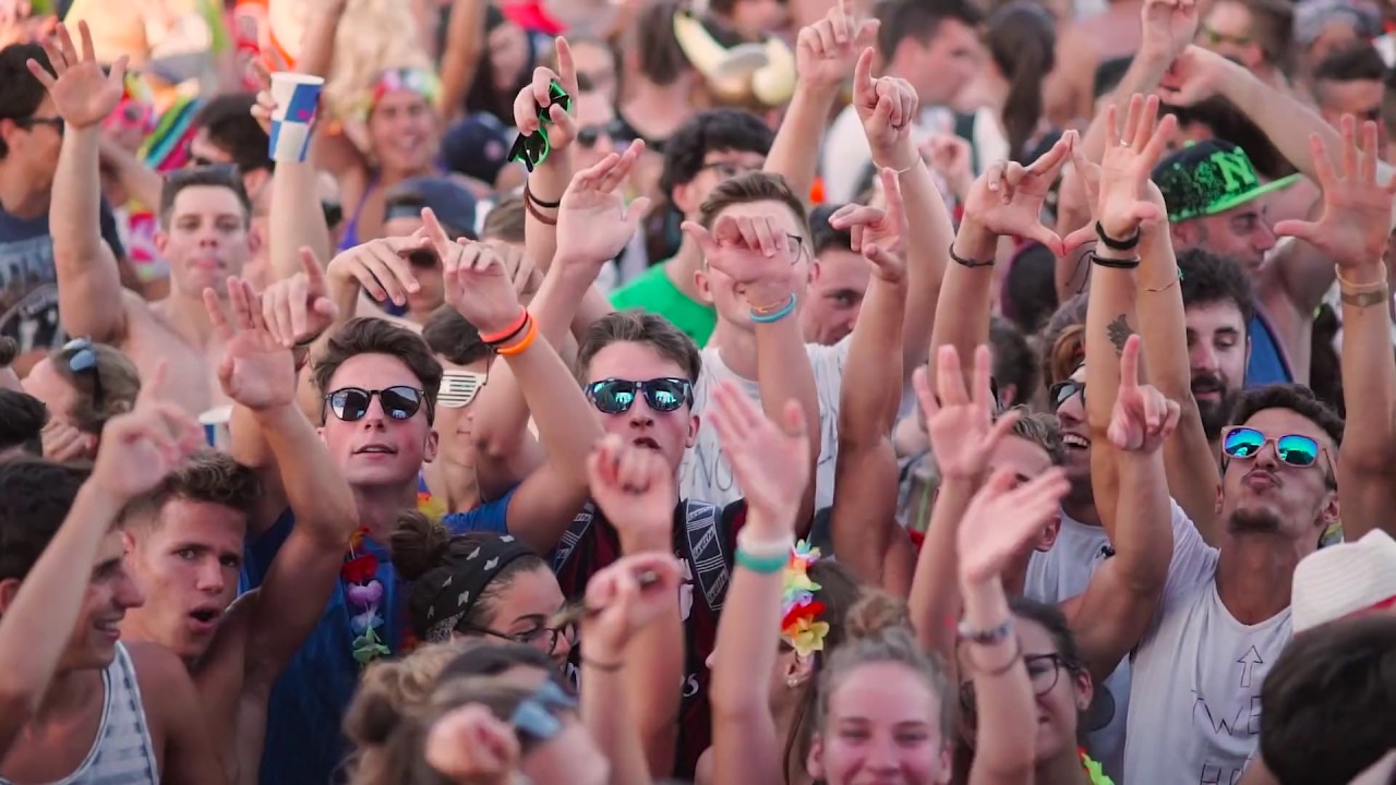 Random Una Festa A Caso At Jesolo Spiaggia Del Faro 2016