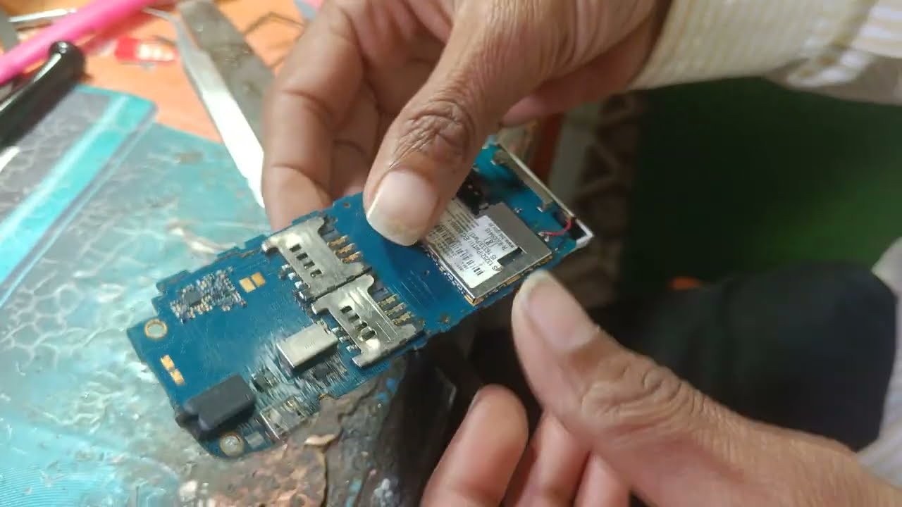 👉 Samsung B310 Charging Pin Repair | No Charging Problem Solutio