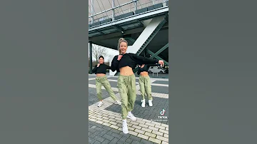 افضل رقص على اغنية اجنبية 