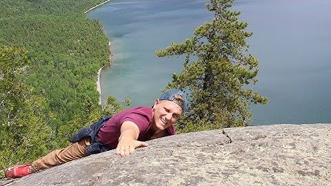 Go Climb a Tree! High Terrain Geocaching