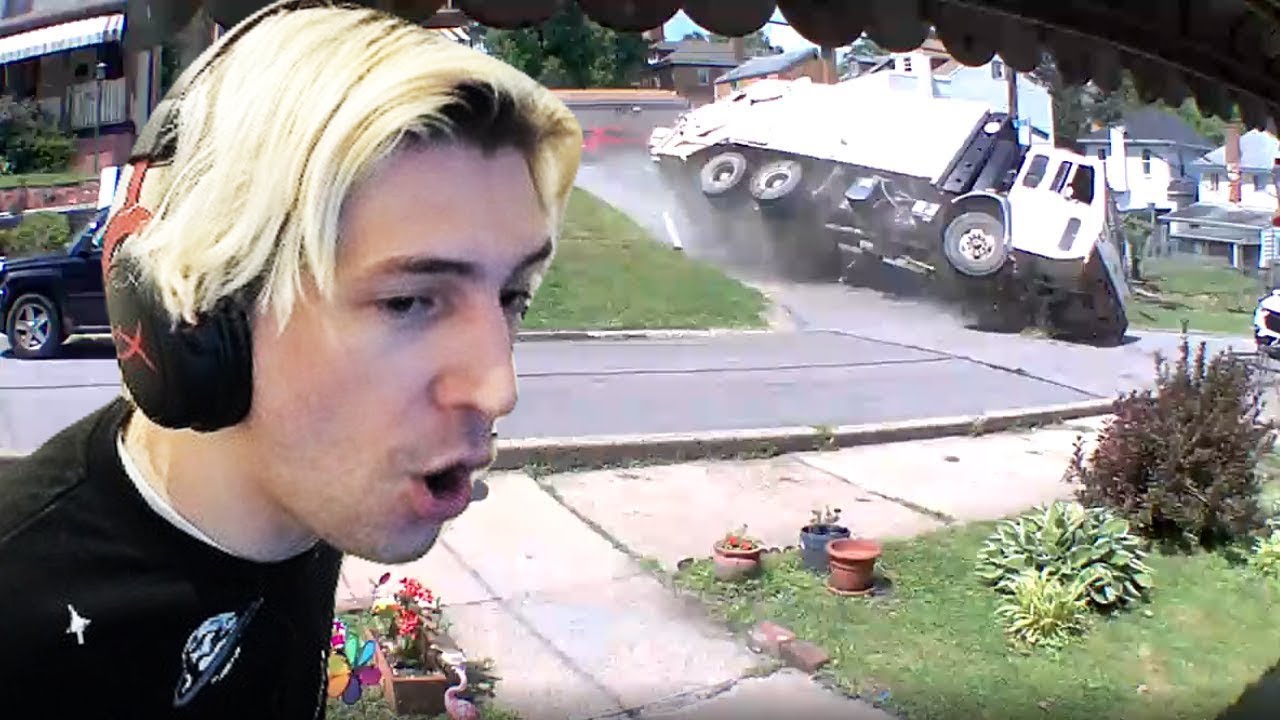 Idiots Driving Cars #18 | xQc Reacts