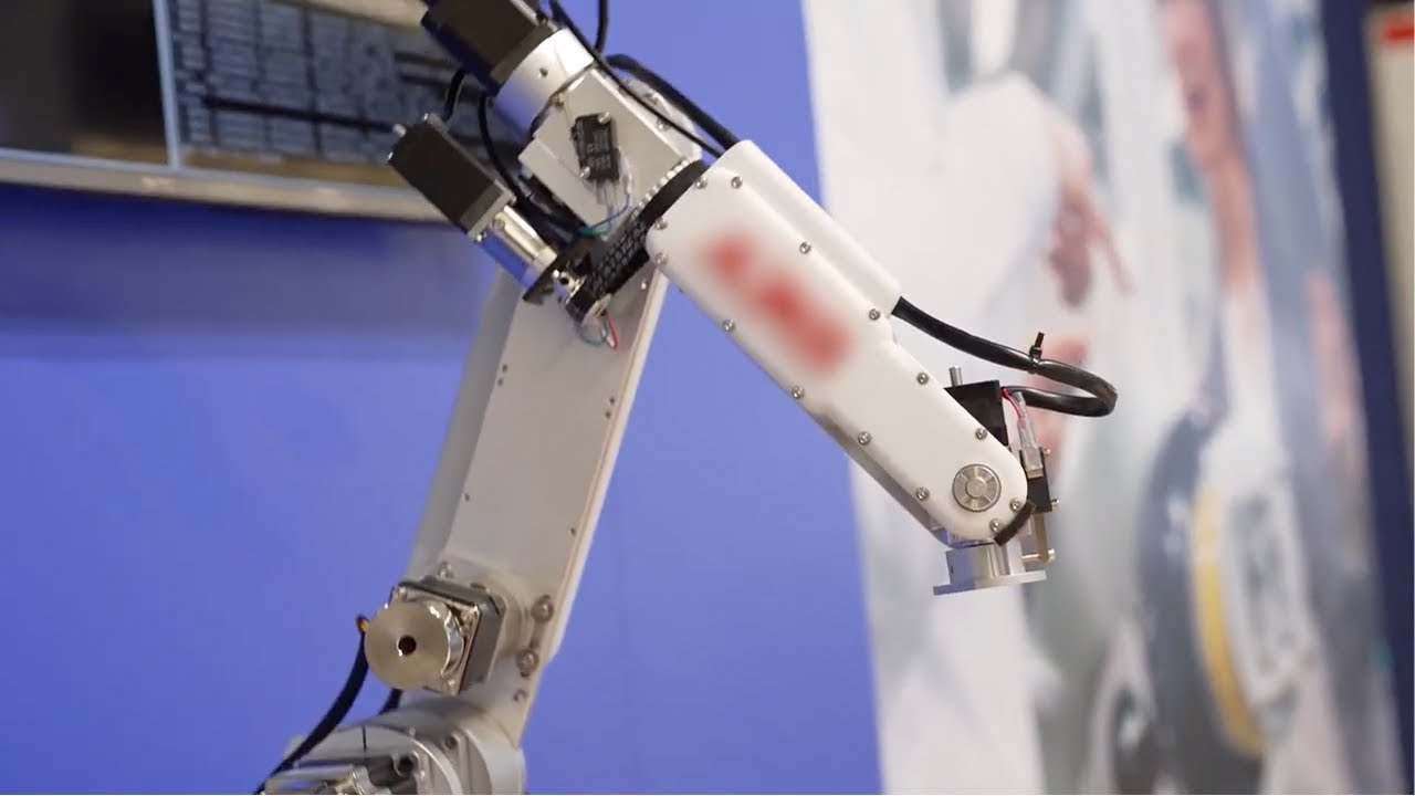 Hound Kostumer beundre Robotics Demonstrations Featuring Qualcomm Robotics RB5 Platform  Promotional Video - YouTube