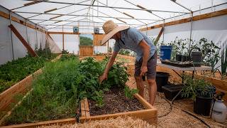 Can you live off-grid without giving up modern comforts?
