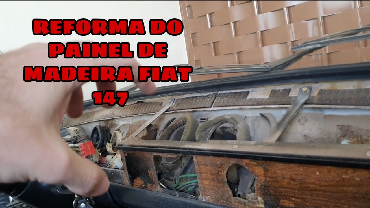 PAINEL DE MADEIRA REFORMADO DO FIAT 147
