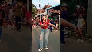 dancer cantik berbaju merah#dj#remix #djremix #music #dance #dancer