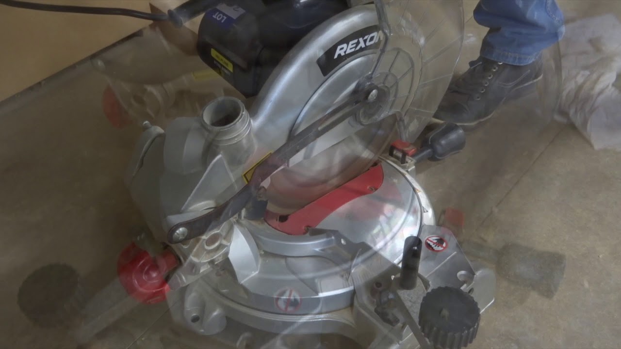 REXON M2500AE 230mm Mitre Saw YouTube