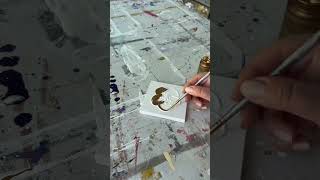 Liquid gold hack, art tutorial, art hack for beginners, easy art diy #textureart #metallicpaint