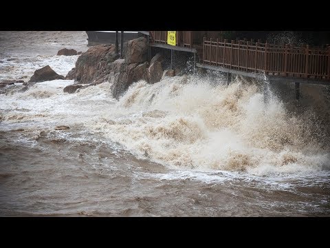 Super Typhoon Lekima lands in east China's Zhejiang Province