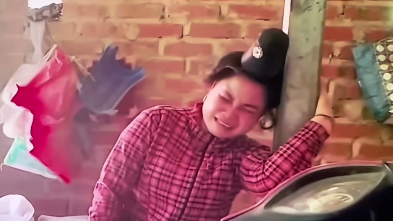 Bài hát thay Lò khiêm bỏ vợ ngắm Lâu ngín xông pi nọng au căn tỏn phắng nớ