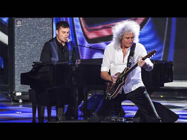 Marc Martel u0026 Queen Extravaganza on American Idol - Somebody to Love (2012) class=
