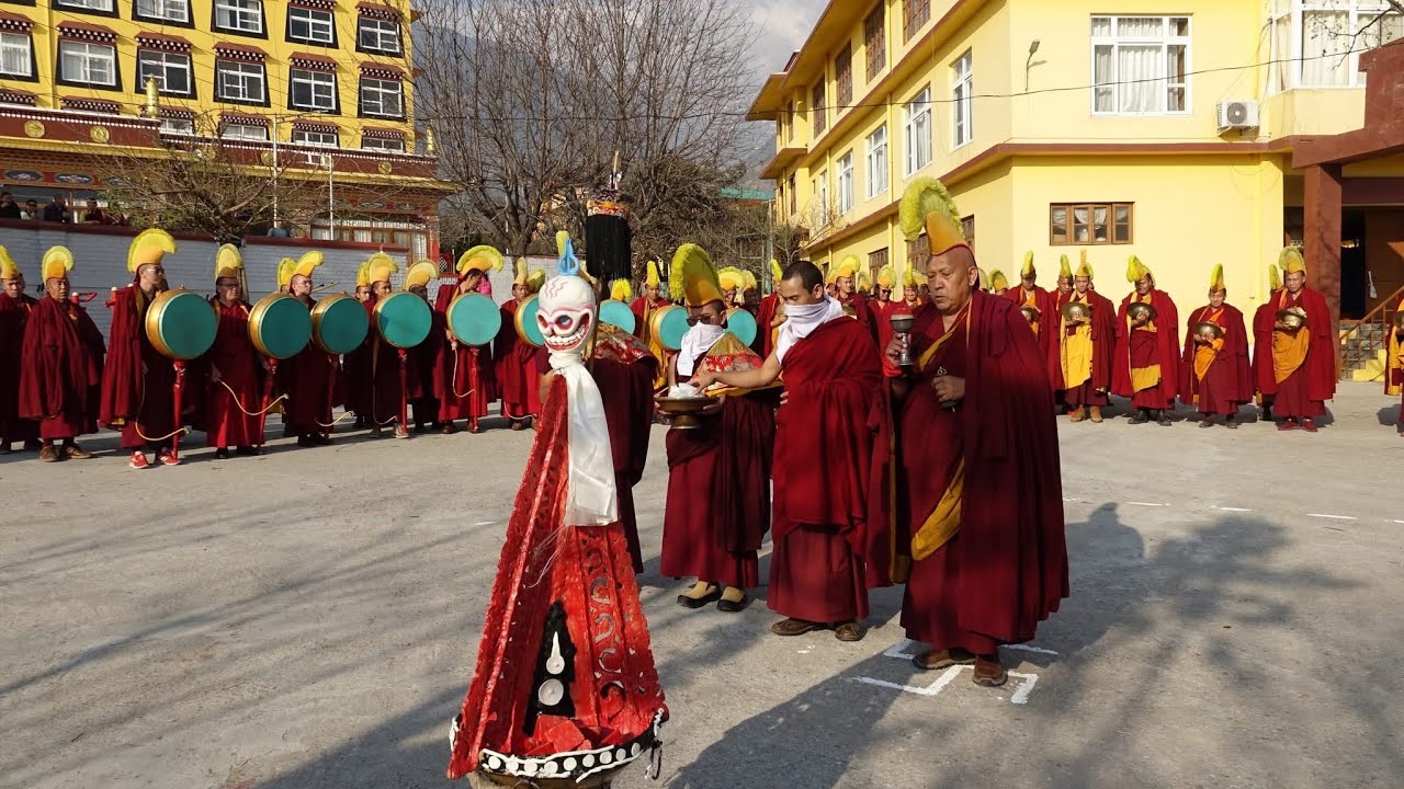 བོད་ཟླ་༡༢ ཚེས་༢༩ཉིན་དྲུག་ཅུ་མའི་གཏོར་རྒྱག་ལེགས་པར་གྲུབ་ཟིན་པའི་བརྙན་ཐུང་།