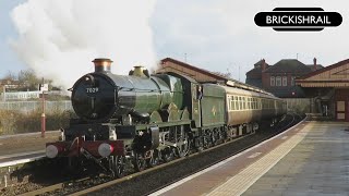 Castle Class at Christmas | 7029 'Clun Castle' - 'The Polar Express' - 09/12/23 by BrickishRail 547 views 5 months ago 3 minutes, 56 seconds