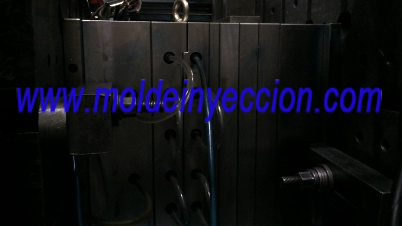 Moldes de inyeccion de Tapas flip top desenroscar - YouTube