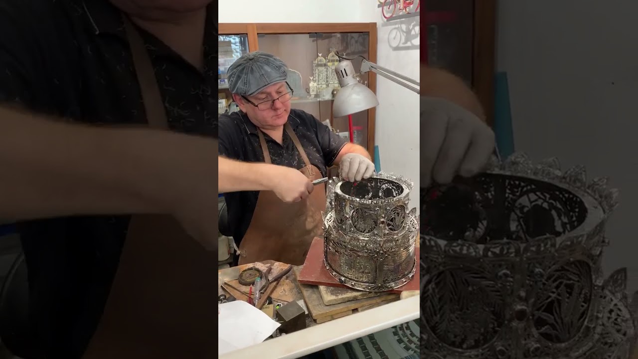 Efim Levin silversmithing in the gallery creating beautiful handmade Judaica - Tzfat, Israel