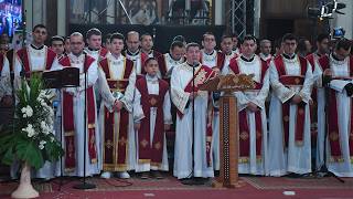 لحن طاى شورى وهيتنيات عيد القيامة المجيد خوروس الكلية الاكليريكية بقيادة المعلم ابراهيم عياد سمعها