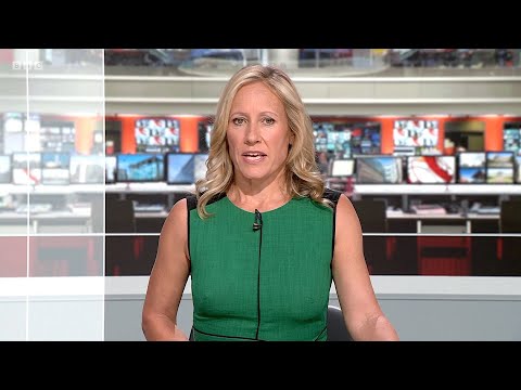 Sophie Raworth green dress