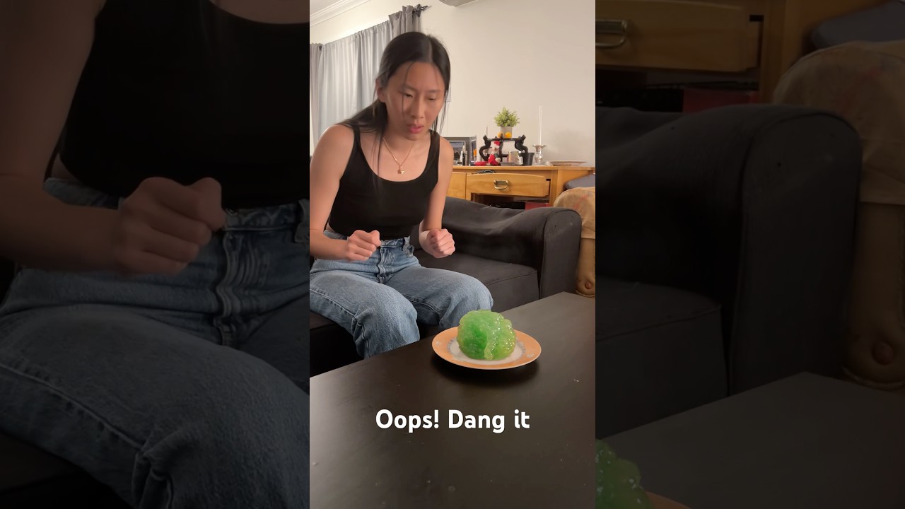 Remote malfunction!🧁😫 