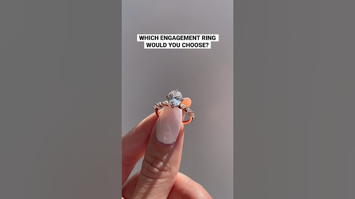 How could you not fall in love with these engagement rings?! #engagementring #diamondring #ring