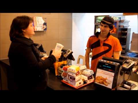 Бейне: McDonalds көп отандық па, әлде трансұлттық па?