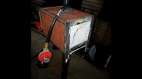 KNIFE MAKING- HOW TO INSULATE AND COAT A FORGE