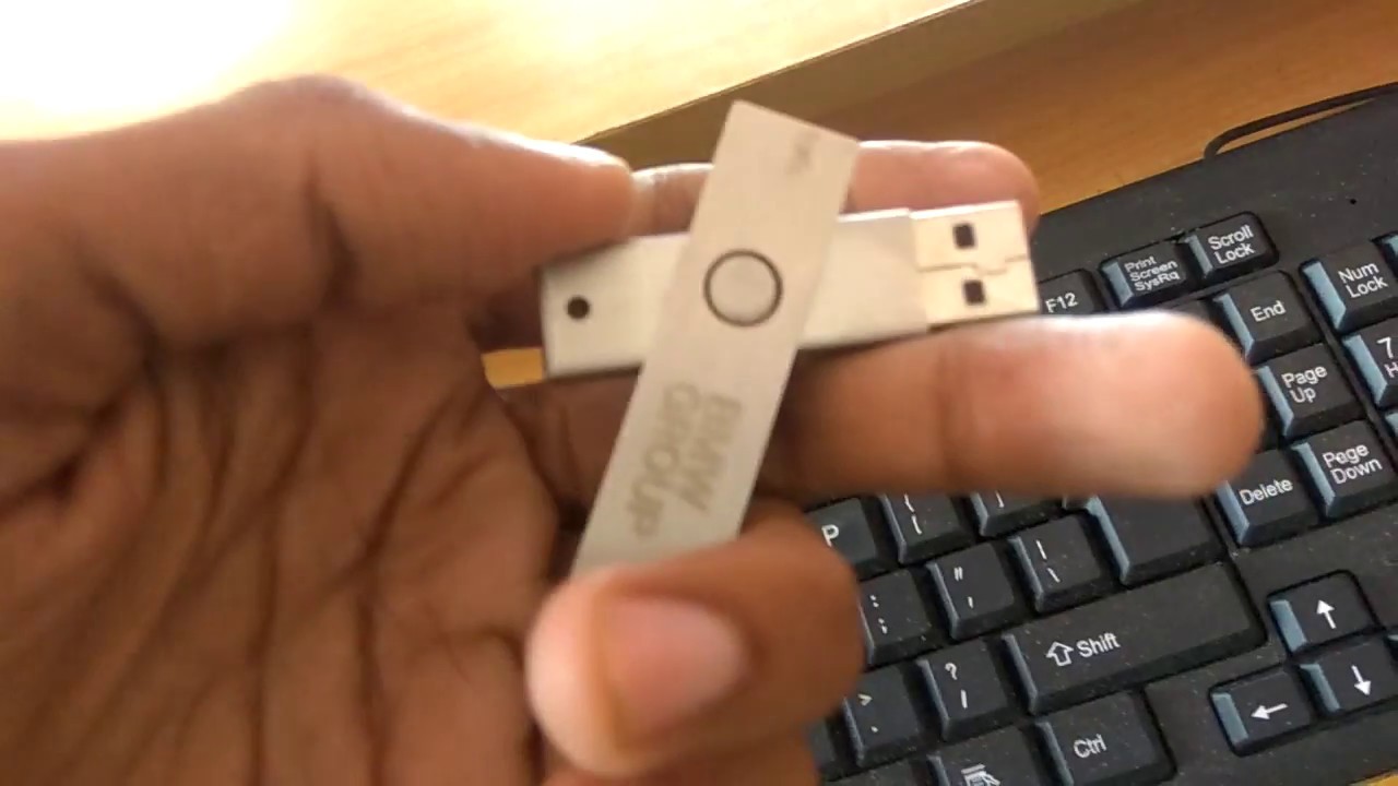 How to Password Protect USB Drives in Windows 10 - YouTube