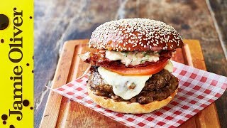 Jamie’s Italian Burger | Jamie Oliver \& Gennaro Contaldo