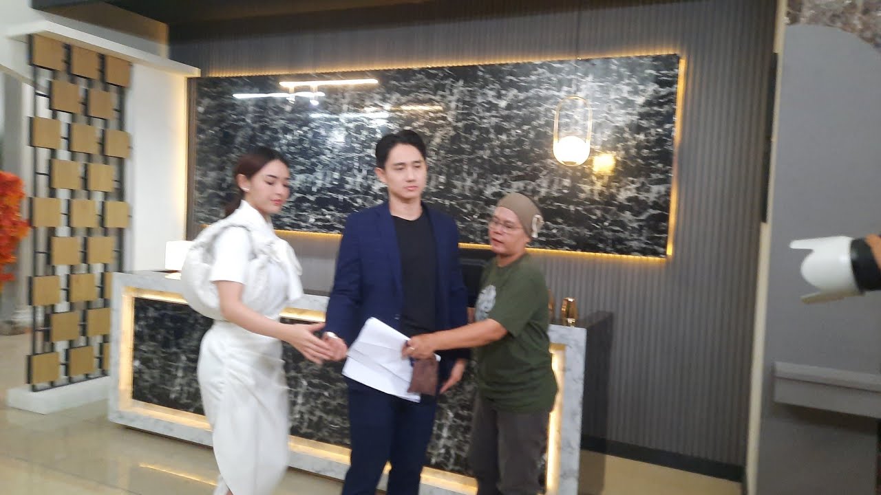 KEMESRAAN AMANDA MANOPO DI LOKASI SYUTING CINTA YASMIN