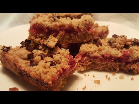 CRANBERRY OATMEAL BARS...STARRING LEFTOVER CRANBERRY SAUCE