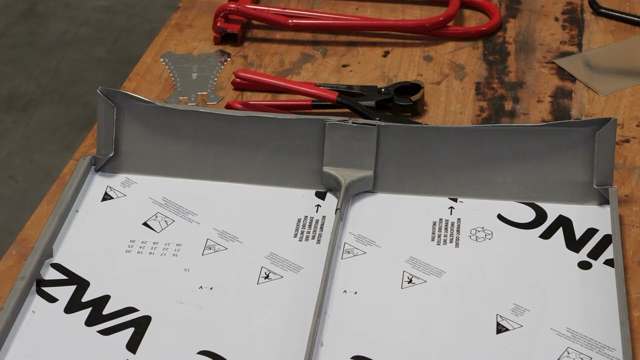 Joint debout - Toiture - Coulisseau de tête